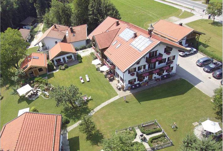 Pension für 2 Personen, mit Terrasse und Garten am Chiemsee