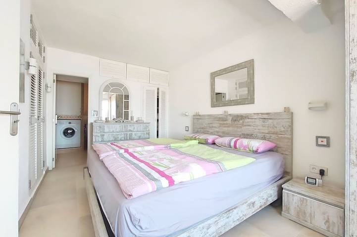 Ferienwohnung für 3 Personen, mit Terrasse und Pool in Cala Fornells - 4