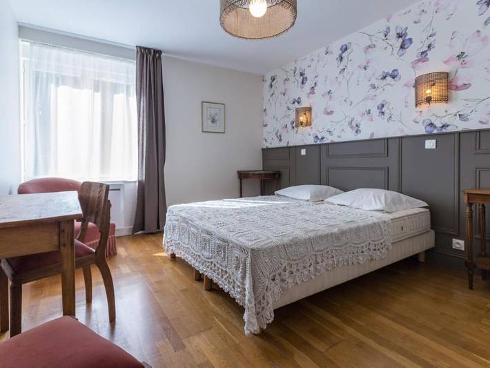 Location de vacances pour 10 personnes, avec terrasse et jardin, animaux acceptés à Joué-sur-Erdre - 3