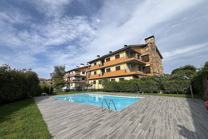 Apartamento de vacaciones para 6 personas, con jardín y piscina - 1