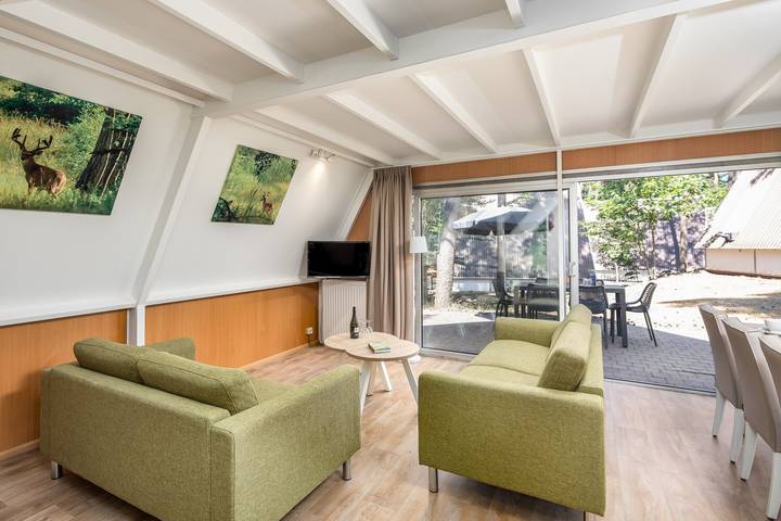 Bungalow para 6 personas, con terraza y balcón/terraza - 1