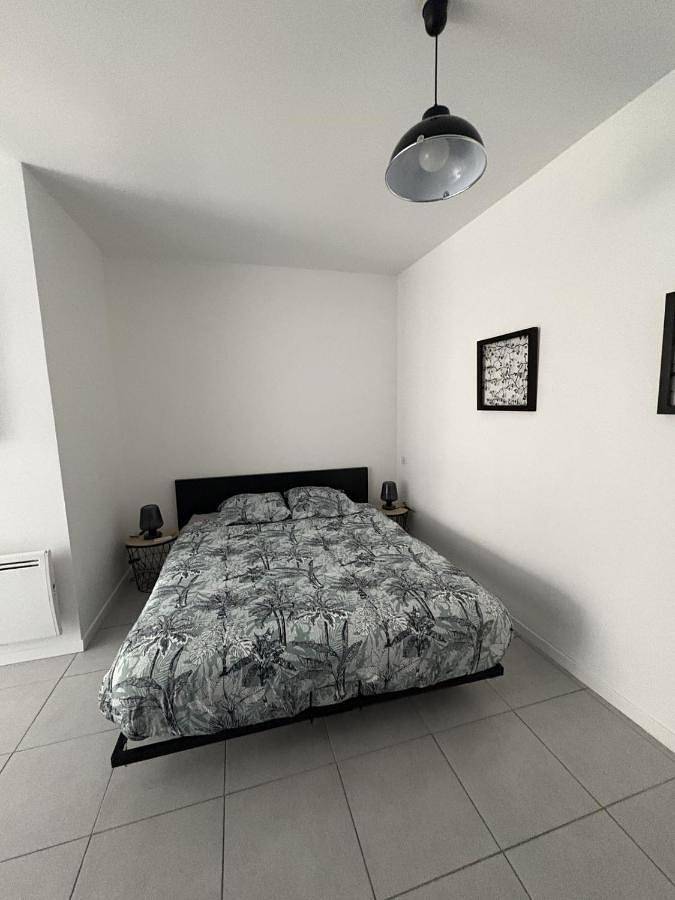 Appartement entier, One-Bedroom Apartment in Le Crès, Côte méditerranéenne (France)