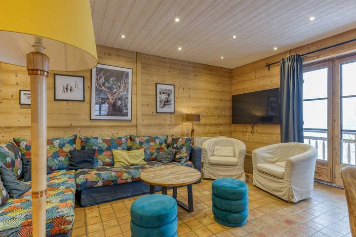 Gîte pour 12 personnes, avec jardin à Villard-Reculas - 4