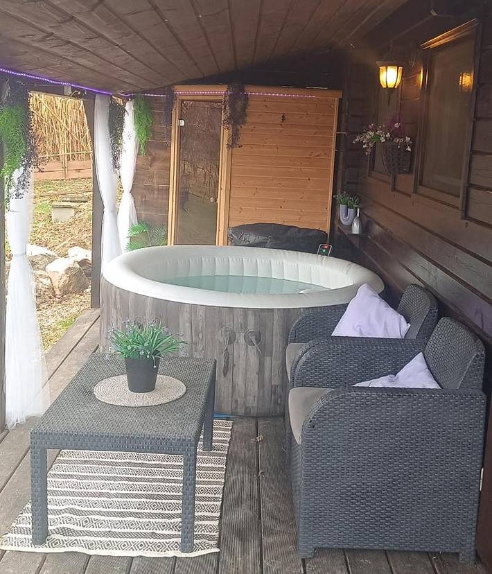 Ferienhaus für 6 Personen, mit Sauna und Pool sowie Garten und Whirlpool in Siofok - 4