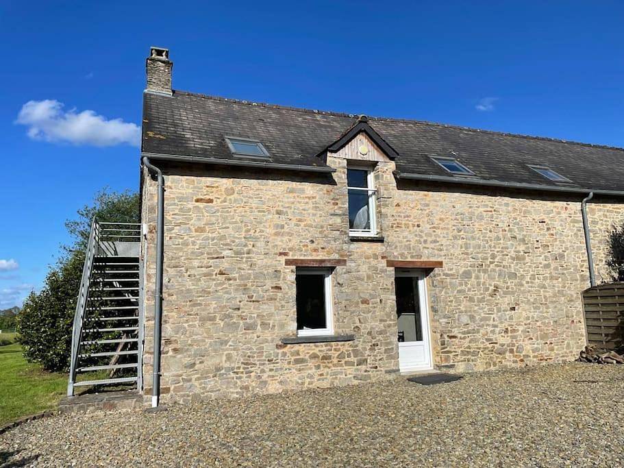 Two-Bedroom House in Grand-Fougeray, Région de Redon