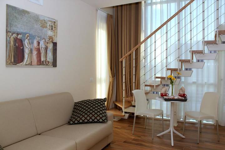 Hôtel pour 5 personnes, avec vue ainsi que piscine et jardin, animaux acceptés à Roccasecca - 2