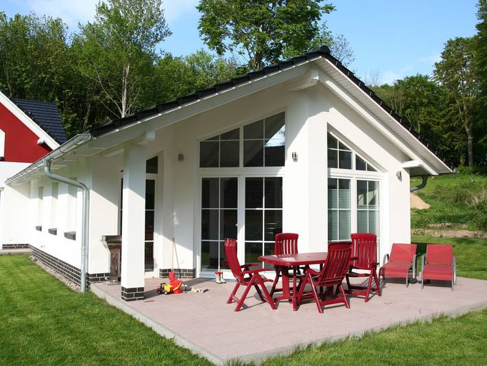 Ferienhaus für 4 Personen, mit Terrasse und Garten sowie Sauna in Sellin