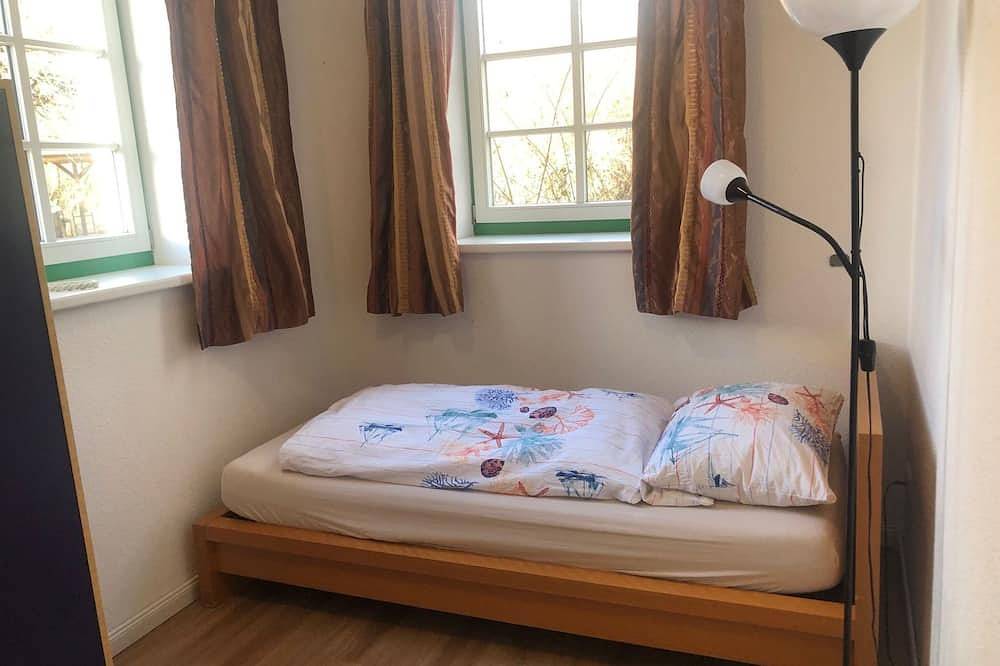 Ganze Wohnung, Wohnung in Dreveskirchen mit Kleinem Garten in Blowatz, Neuburg
