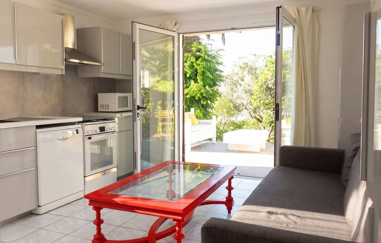 Gîte pour 2 personnes, avec Terrasse et Jardin à Calenzana - 2
