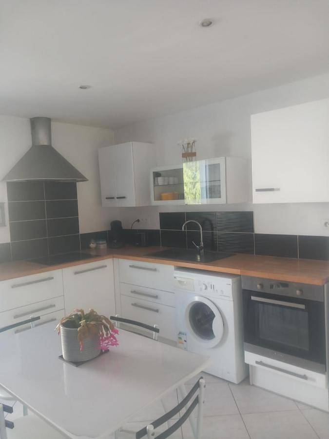 Location de vacances pour 4 personnes, avec jardin à Servian - 3