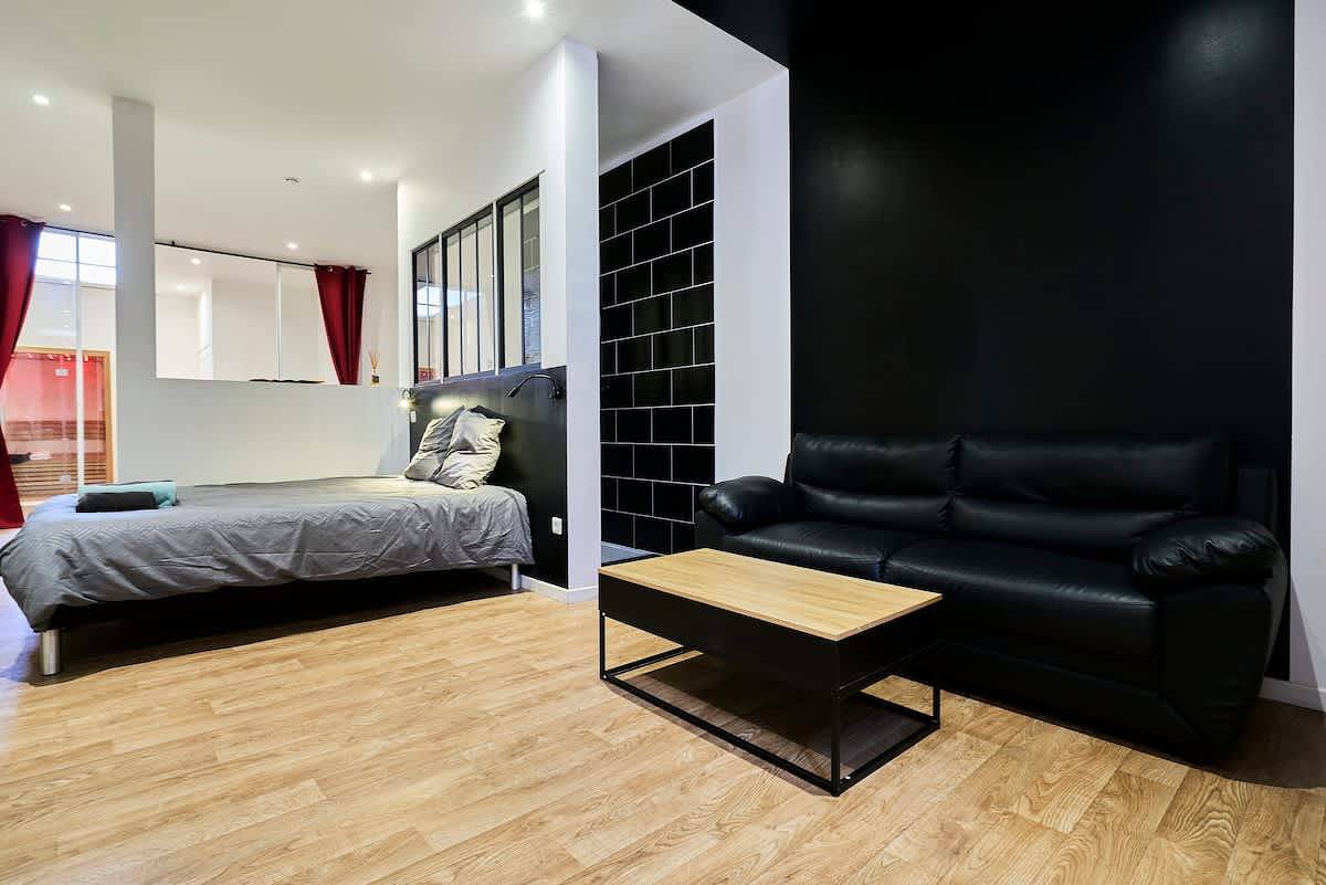 Ganzes Studio, Studio für 2 Personen mit Whirlpool in Tourcoing, Lille und Umgebung