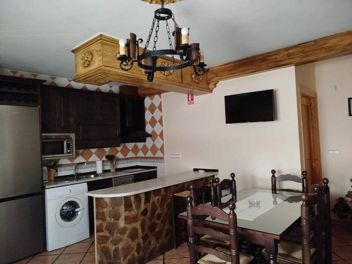 Casa rural para 4 personas, con Terraza y Jardín además de Piscina y Vistas en Montejícar - 4
