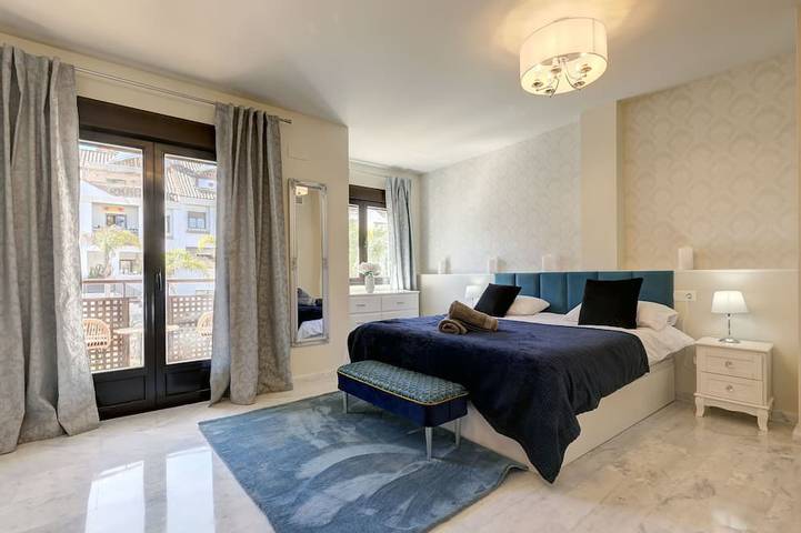 Spacious and modern house in Riviera Mijas, Costa del Sol! Perfect for workation in Riviera del Sol, Mijas