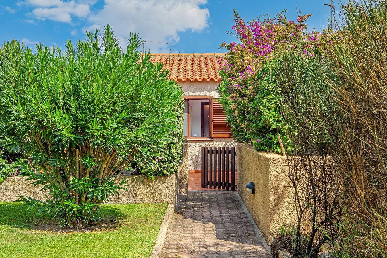 Ferienhaus 'La Casedda Di Nina' mit Meerblick, privater Terrasse und Klimaanlage in Palau (dorf), Palau (Sardinien)