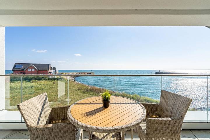 Ferienwohnung für 4 Personen, mit Balkon und Sauna sowie Ausblick - 1