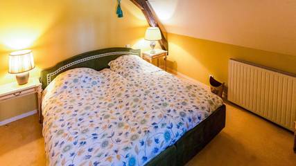 Château pour 8 Personnes dans Le Veurdre, Allier, Photo 4