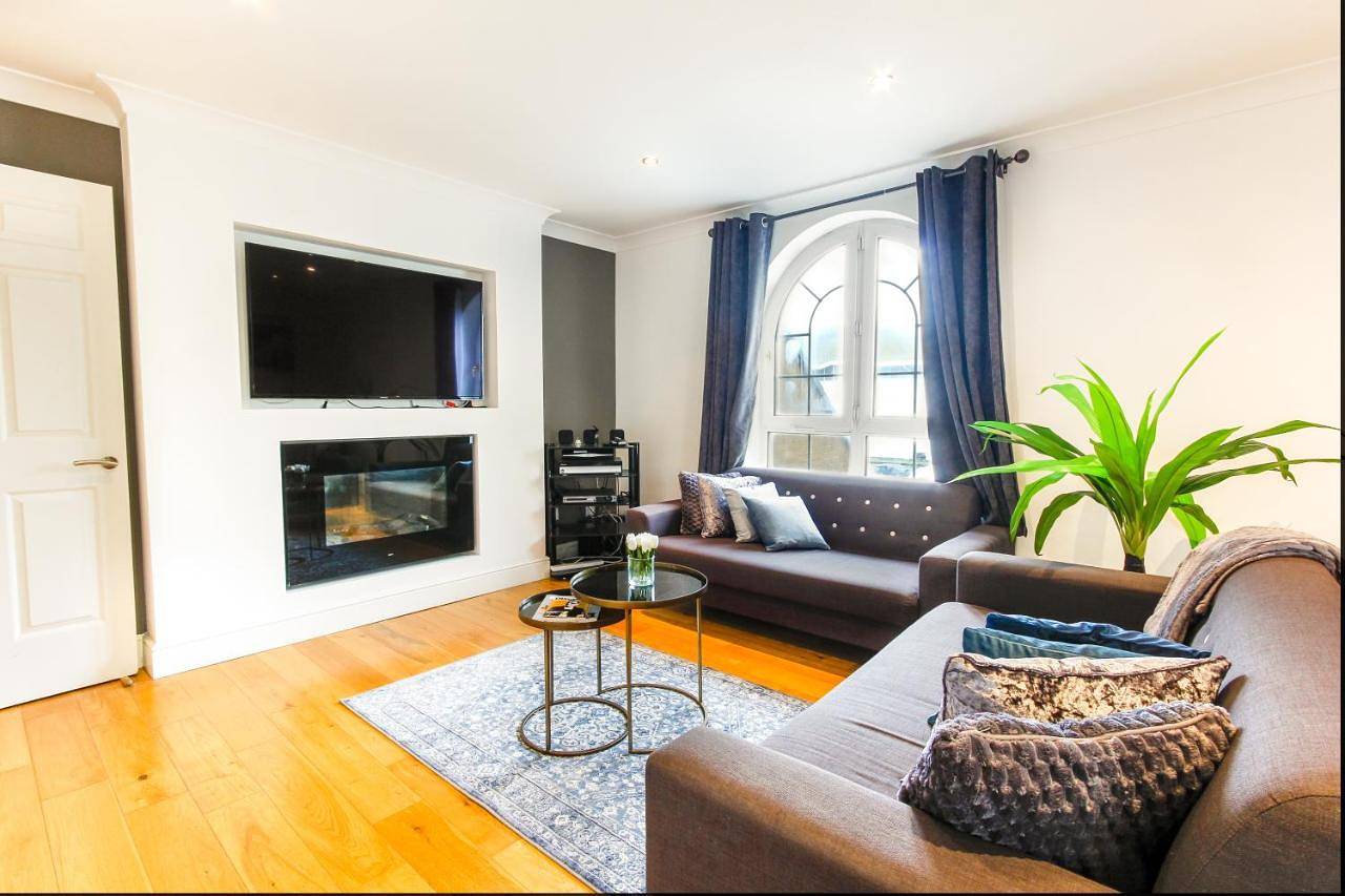 Entire apartment, Two-Bedroom Apartment in Brighton Marina, Brighton