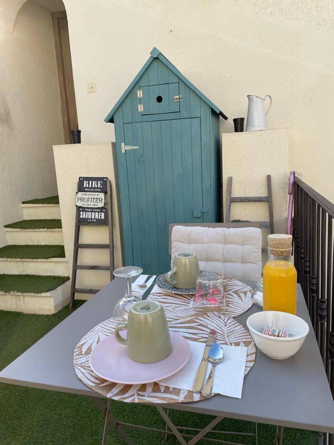 Chambre d’hôte pour 4 personnes, avec terrasse et vue à Aigues-Mortes - 4