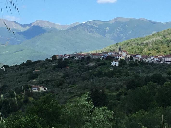 Ferienhaus für 2 Personen, mit Balkon und Ausblick in Casola in Lunigiana