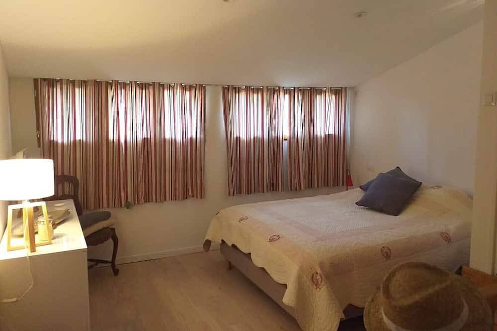 Mazet en Pierre - 4 Personnes - 2 Pièces - 1 Chambre - 60 m² in Le Plan-de-la-Tour, Mittelmeerküste (Frankreich)