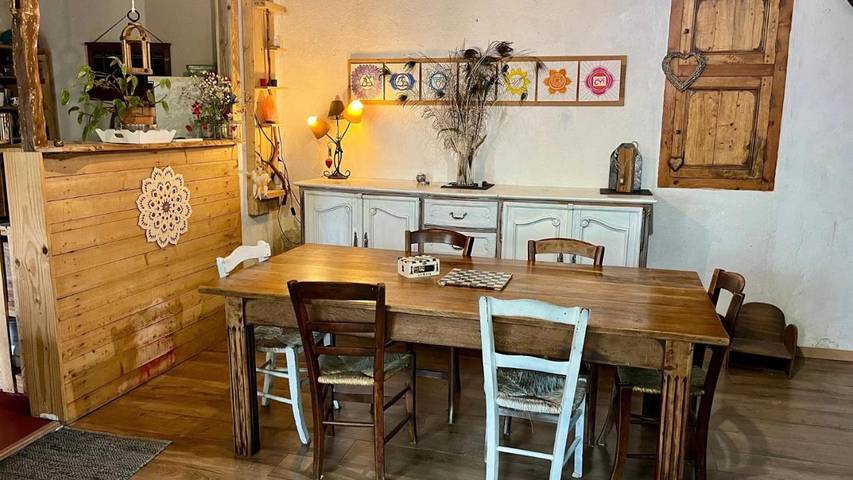 Location de vacances pour 8 personnes, avec jardin ainsi que terrasse et vue à Courbiac - 2
