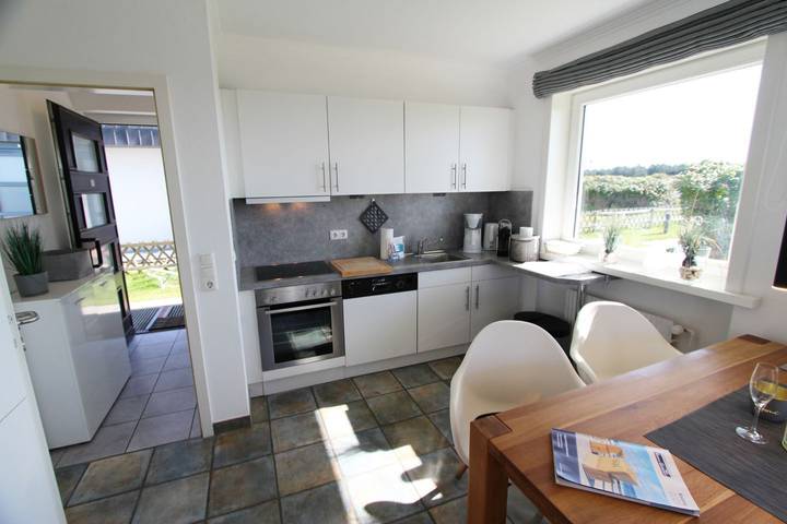 Ganze Wohnung, Wunderschönes Ferienappartement am Rande der naturgeschützten Heidefläche in Nordfriesische Inseln (Schleswig-Holstein) (Schleswig-Holstein), Wenningstedt