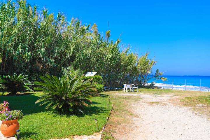 Ganze Wohnung, Beach Villa Vasso Ena in Acharavi, Korfu