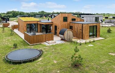 Ferienhaus für 10 Personen, mit Garten und Sauna sowie Terrasse in Mørkholt
