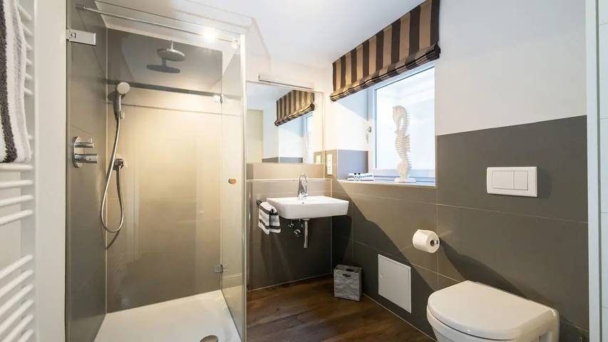 Ferienhaus für 6 Personen, mit Terrasse und Garten sowie Sauna in Westerland - 2