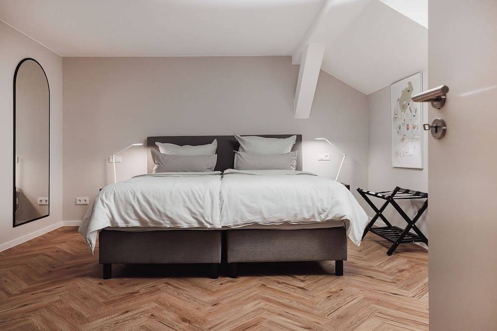 Ganze Wohnung, Apartment Iii - Dom apartments Fulda - kostenfreie Parkplätze in Fulda, Rhön-Hessen