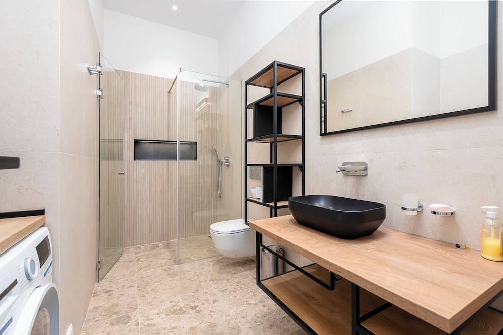 Villa Rossetta with a Pool and Large Garden in Downtown Dubrovnik in Dubrovnik, Grad Dubrovnik