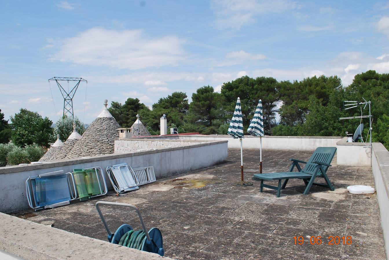 Charmantes Haus in Locorotondo, umzäunter Garten in Calabrese, Bari Provinz