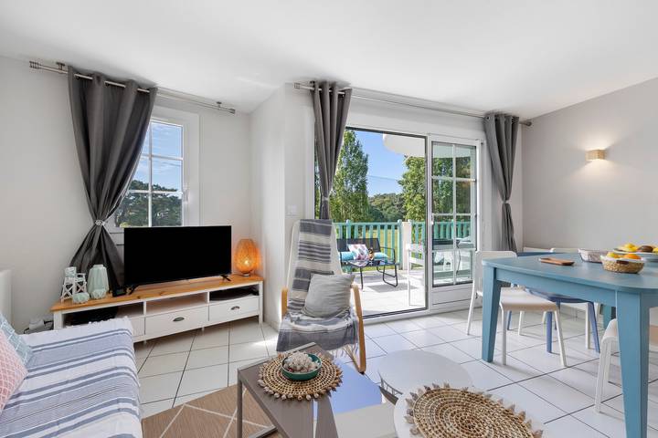 Location de vacances pour 6 personnes, avec Balcon ainsi que Bassin pour enfant et Vue sur le lac à Château-d'Olonne