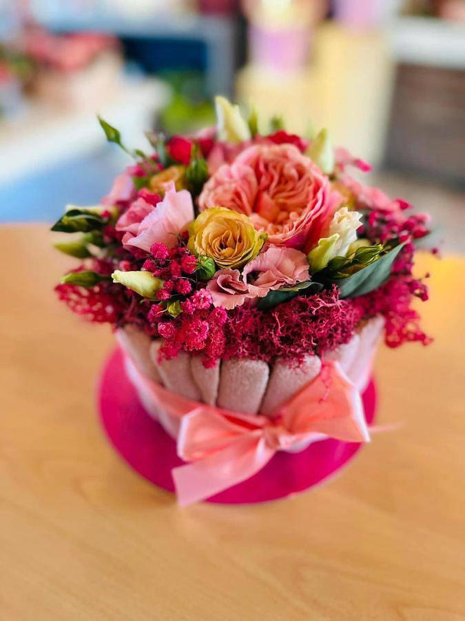 Appartement de vacances pour 2 personnes, avec piscine et balcon ainsi que vue et jardin