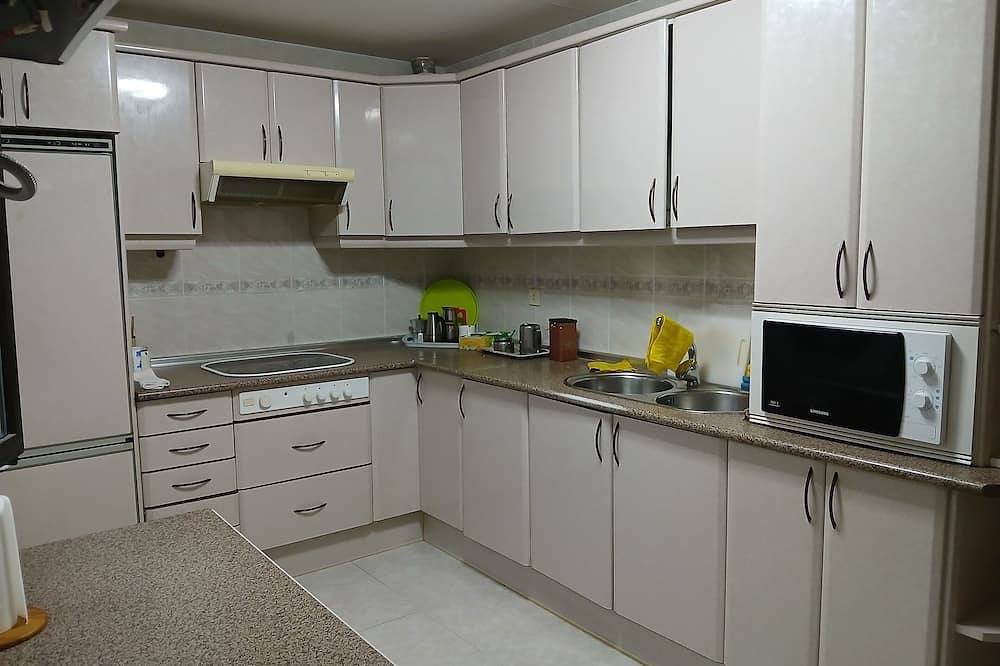 Triple Room in Chalet in Toledo in Toledo, Toledo Provincie