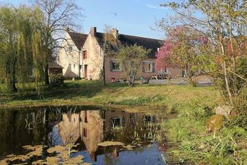 Location de vacances pour 12 personnes, avec jardin, animaux acceptés à Chantenay-Villedieu