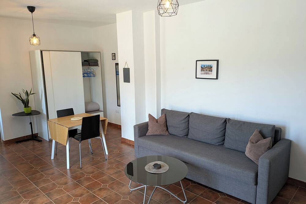 Ganze Wohnung, Beautiful studios with mountain views in Villanueva del Trabuco, Málaga Provinz