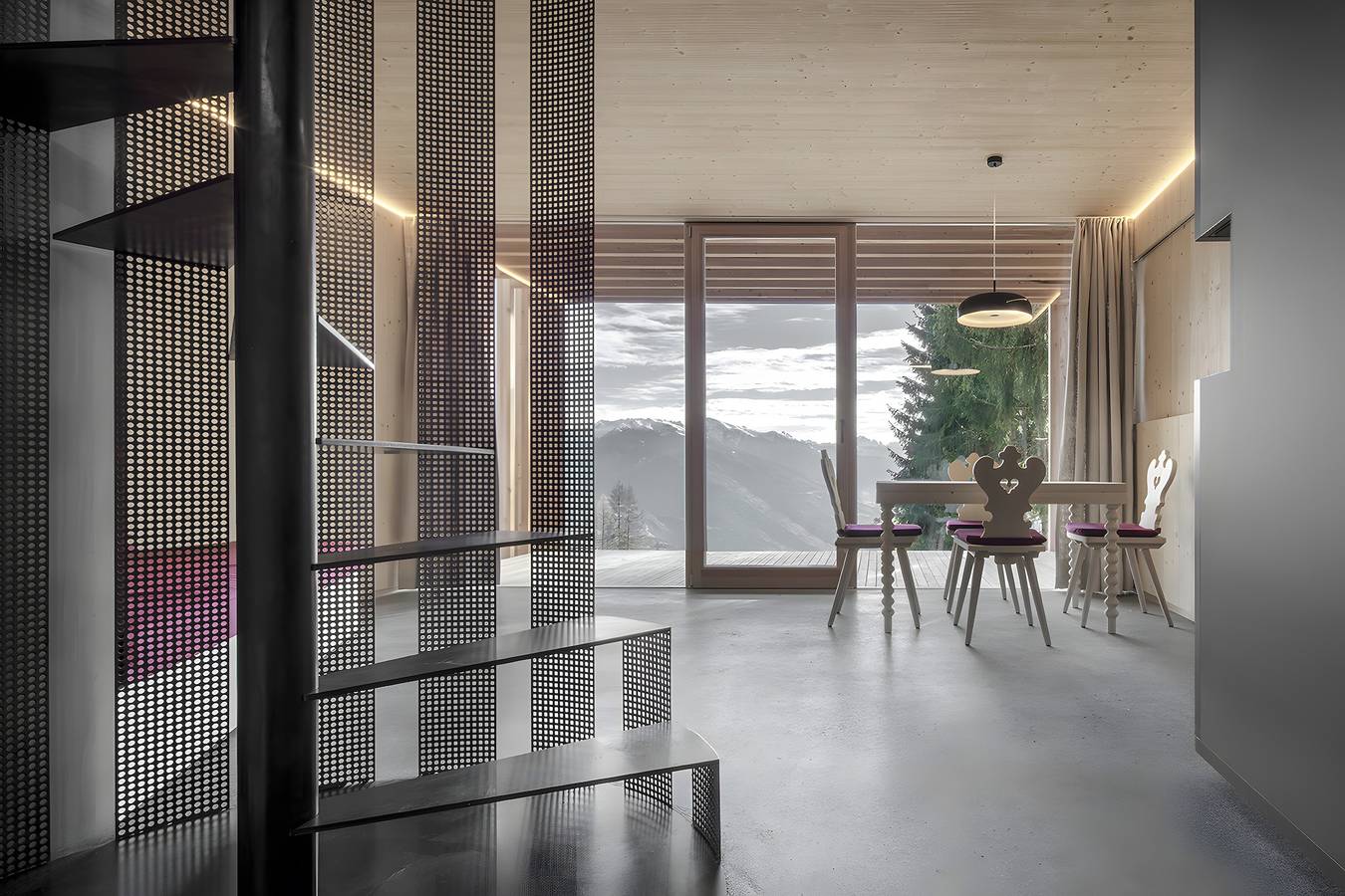 Chalet 'Mitteregge' mit Bergblick, Gemeinschaftsgarten und Wi-Fi in Meransen, Mühlbach