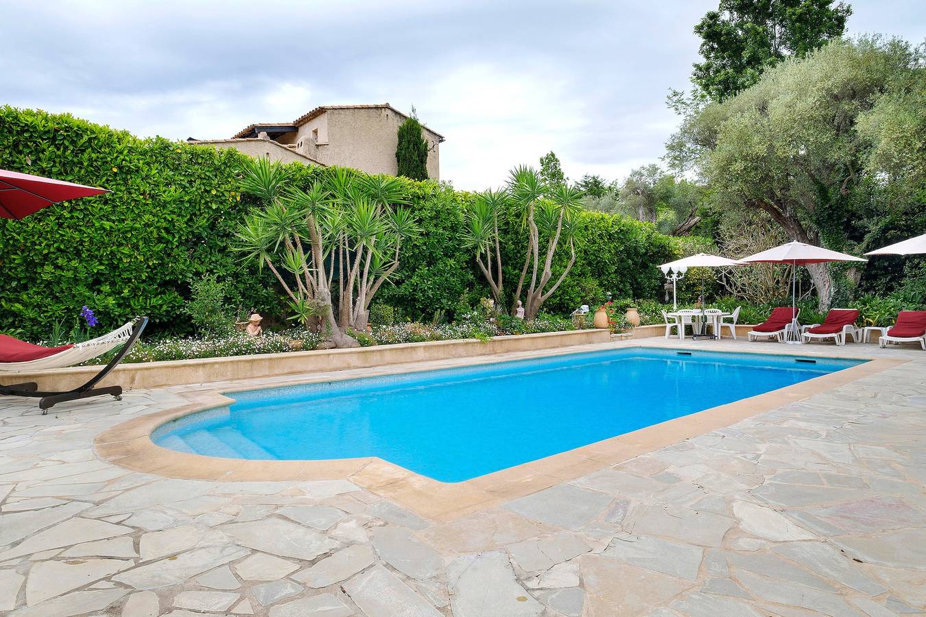 Gästezimmer „Mitsouko“ mit Gemeinschaftspool, Wlan und Klimaanlage in Antibes, Mittelmeerküste (Frankreich)