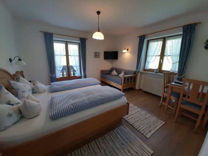 Ferienhaus für 2 Personen, mit Balkon und Garten sowie Ausblick in Rubi