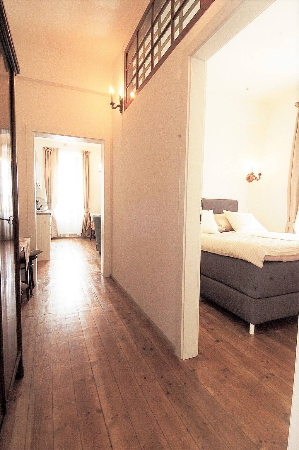 Ganze Wohnung, Ferienwohnung 'Bioweingut Hauerhof 99 - 4' mit Gemeinschaftsgarten, Wlan und Klimaanlage in Klosterneuburg, Wien-Umgebung