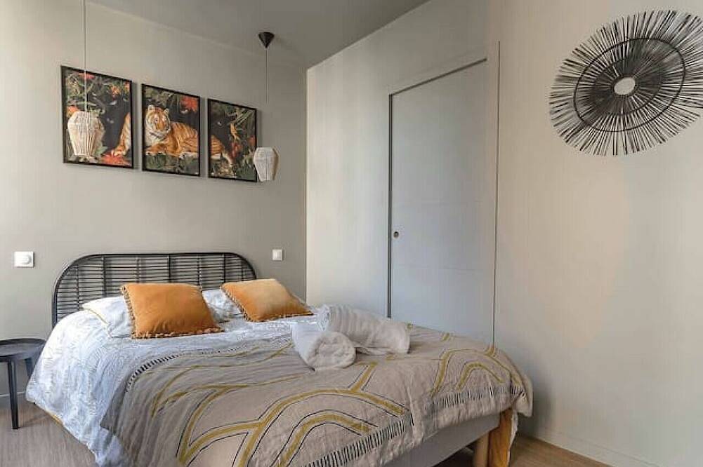 Ganze Wohnung, Superbe appartement climatisé dans immeuble classé in Vichy, Vichy und Umgebung