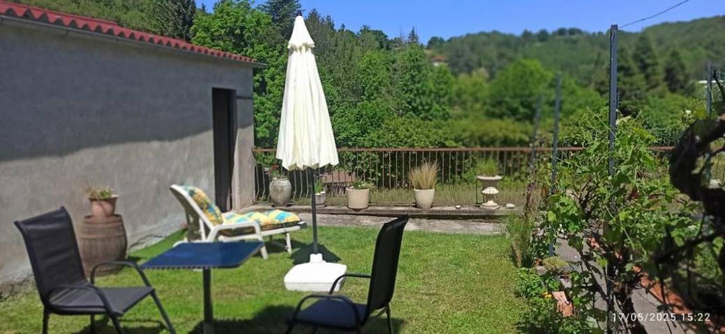 Gîte pour 2 personnes, avec vue et jardin à Aubin - 4