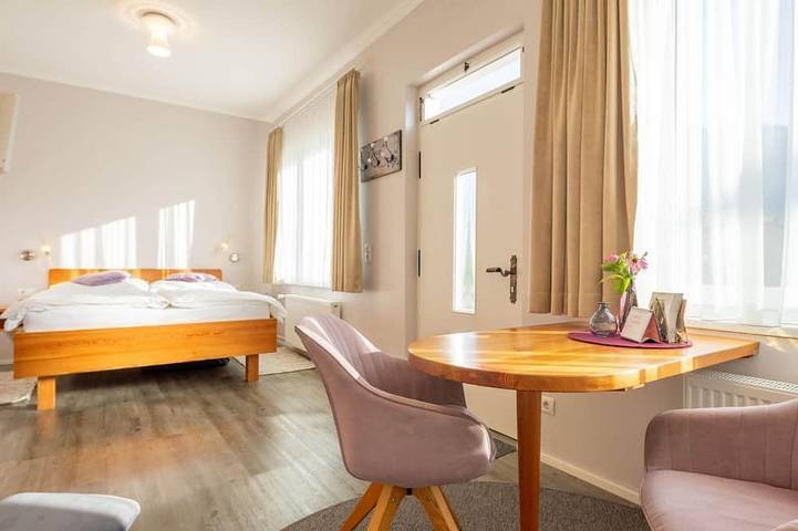 Ferienwohnung für 2 Personen, mit Garten