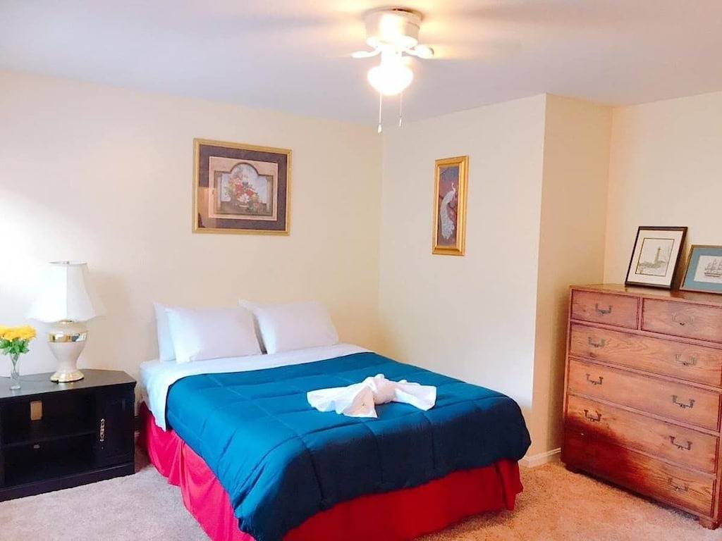 Ganze Wohnung, Beautiful Apartment in Historic Downtown Location in Greensboro, Guilford County