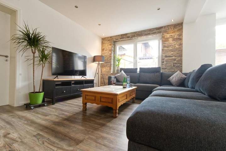 Gîte pour 6 personnes, avec Terrasse à Wiehl