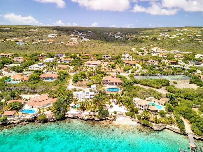 Villa voor 8 personen, with uitzicht and zwembad as well as tuin op Bonaire