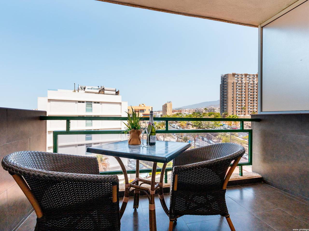Studio entier, Beautiful studio beach front in Los Cristianos, Arona