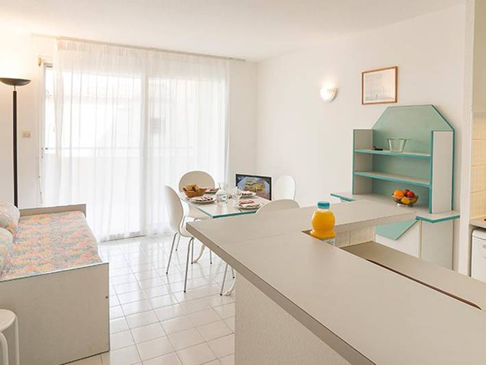 Camping pour 8 personnes, animaux acceptés au Cap d'Agde - 4