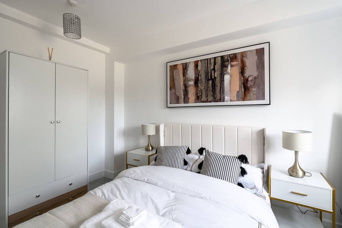 Ganze Wohnung, Stilvolles Apartment mit 2 Betten im Zentrum von Rochester für 4 Personen, Netflix-Arbeitsbereich in Rochester, Kent Downs